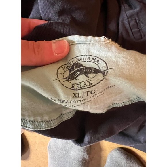 Tommy Bahama Shirt Unisex XL Navy Blue Relax Fishing Crewneck Tee Chest Pocket - Picture 5 of 5